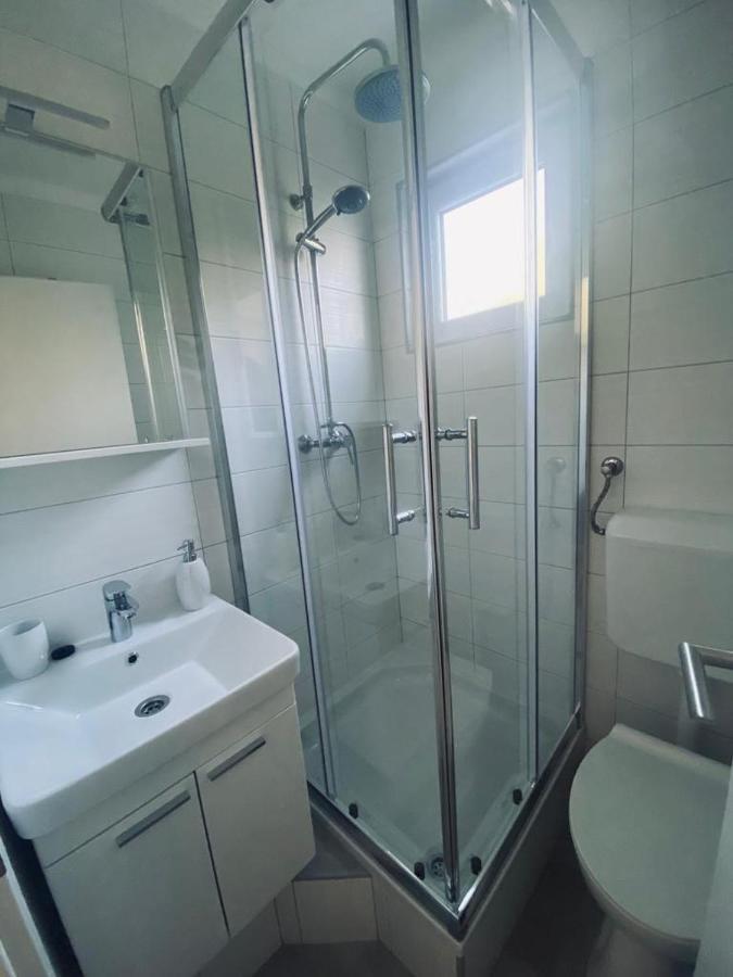 Apartmani Mila ستاريغغاد باكلينتسا المظهر الخارجي الصورة
