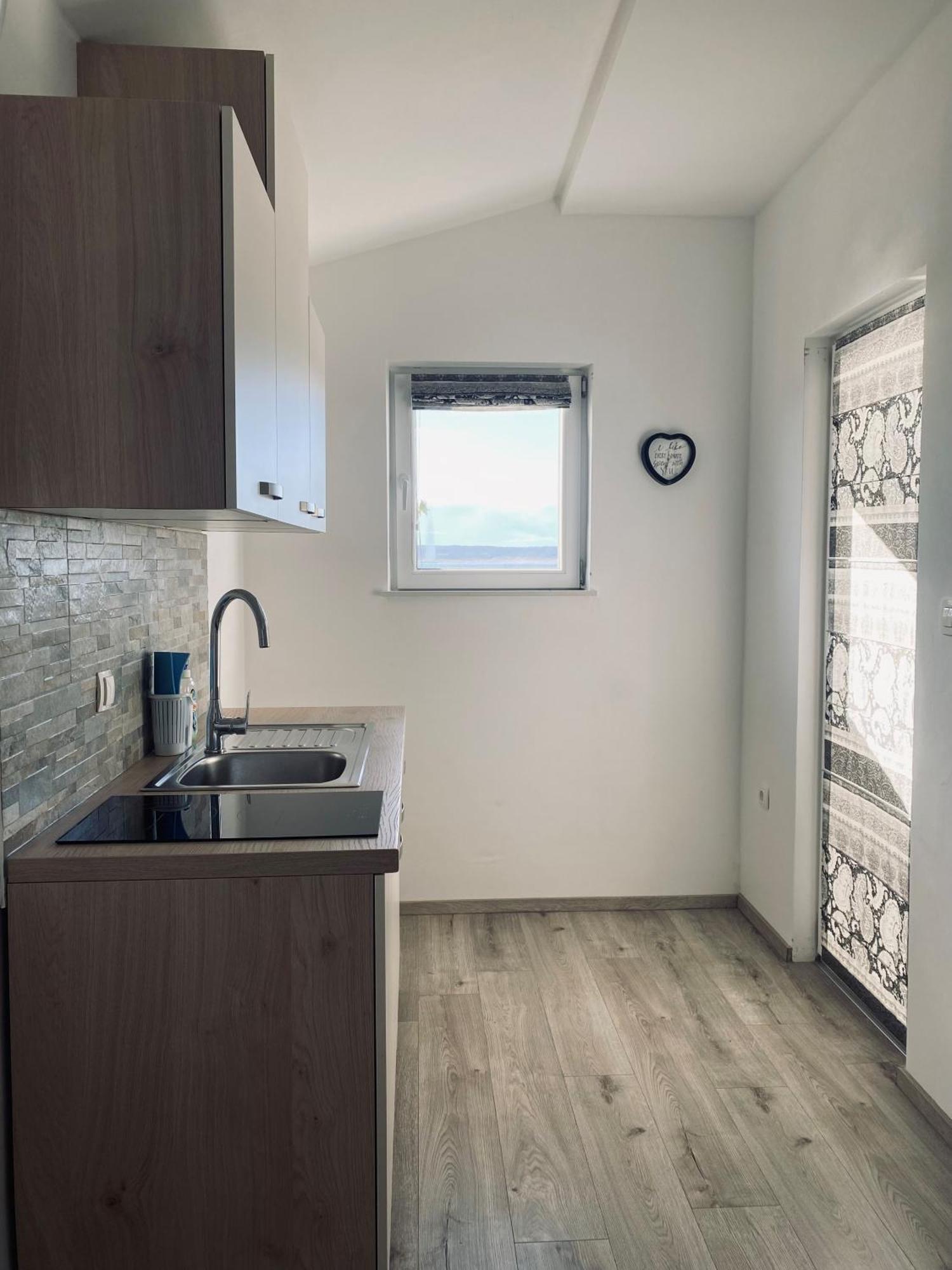 Apartmani Mila ستاريغغاد باكلينتسا المظهر الخارجي الصورة