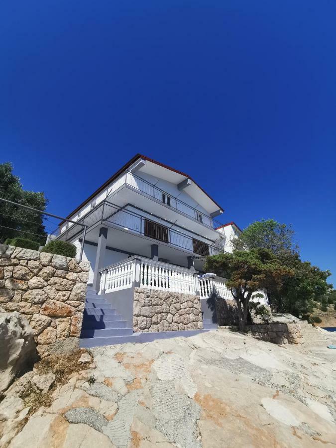 Apartmani Mila ستاريغغاد باكلينتسا المظهر الخارجي الصورة