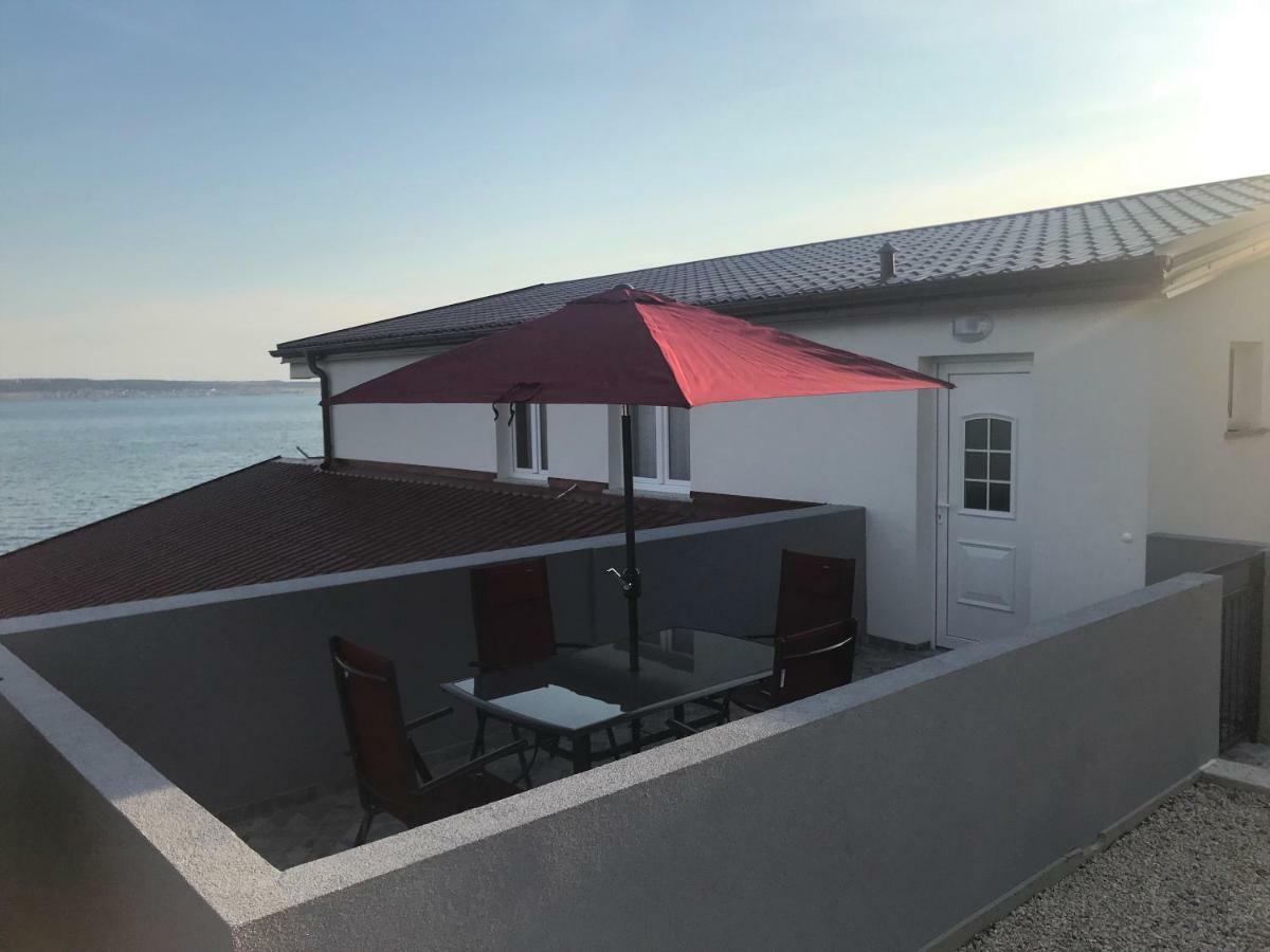 Apartmani Mila ستاريغغاد باكلينتسا المظهر الخارجي الصورة